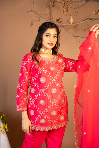 Gotta Pati Pant Suit With Net Dupatta